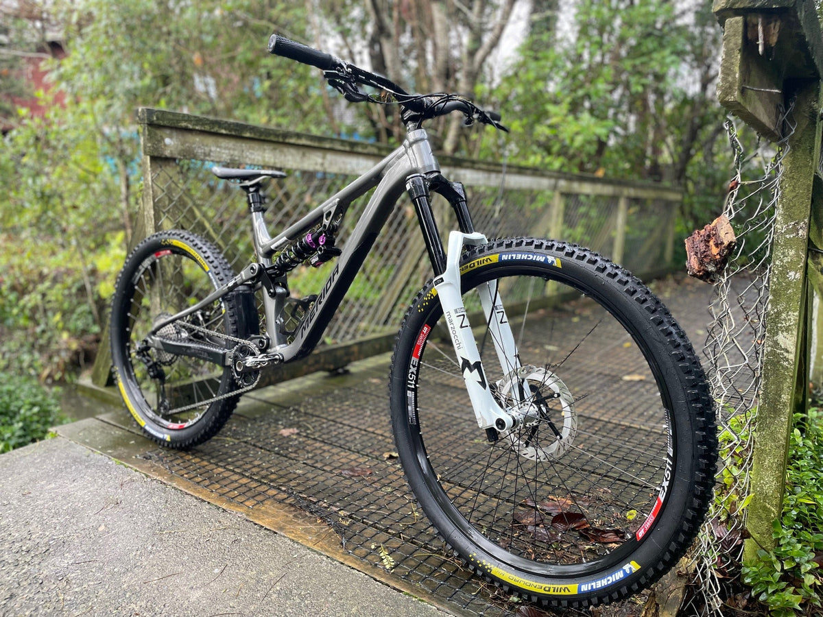 Ross's Merida One-Sixty – Mud Cycles